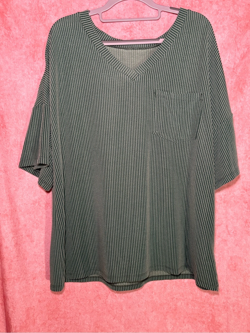 Women’s V-Neck Short Sleeve Shirt in Olive Green. Ribbed.